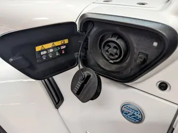 JEEP 2.0 Plug-In Hybrid Unlimited Sahara 4xe