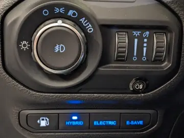 JEEP 2.0 Plug-In Hybrid Unlimited Sahara 4xe