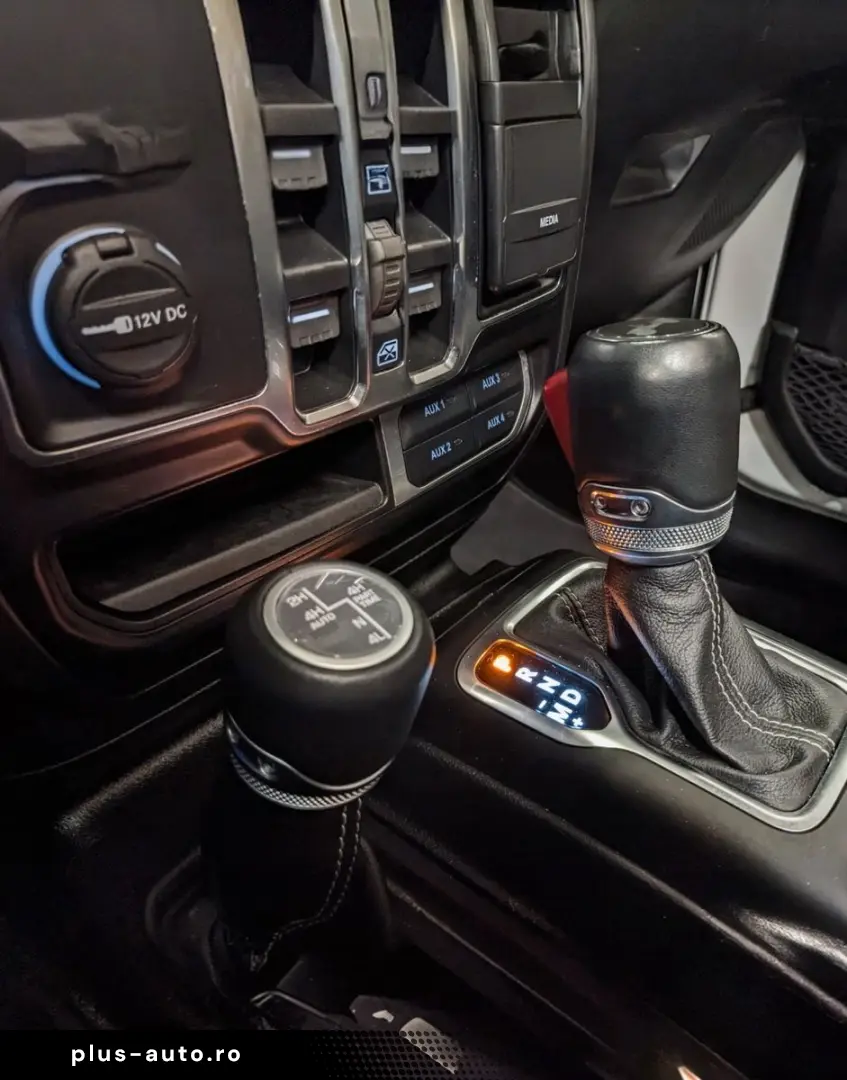 JEEP 2.0 Plug-In Hybrid Unlimited Sahara 4xe