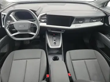 AUDI Q4 e-tron 45 Quattro LED KAM AHK VIRTUAL NAVI GR