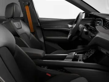 AUDI e-tron Sportback 50 quattro S-Line   NAVI   LED