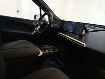 BMW iX xDrive40 Navi LED Standklima USB