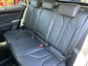 SKODA Enyaq 80 Suite WÄRMEPUMPE 82KWh AHK SH MATRIX DL