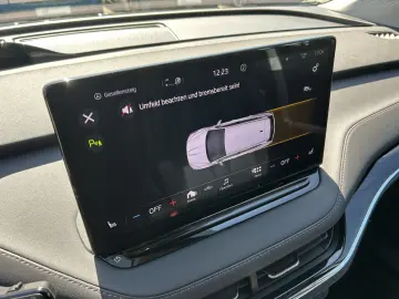 SKODA Enyaq 80 Suite WÄRMEPUMPE 82KWh AHK SH MATRIX DL