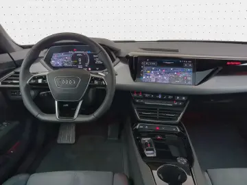 AUDI e-tron GT qu. Assist Dynamik Matrix Pano Kamera