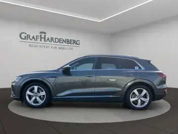 AUDI Q8 e-tron 50 quattro S line AHK MMI Navi plus