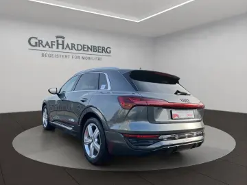 AUDI Q8 e-tron 50 quattro S line AHK MMI Navi plus