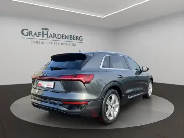 AUDI Q8 e-tron 50 quattro S line AHK MMI Navi plus