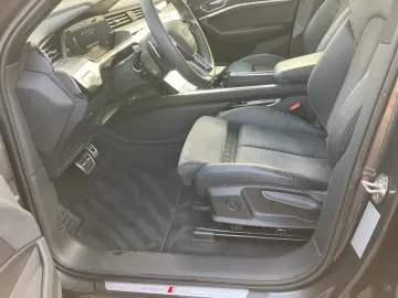 AUDI Q8 e-tron 50 quattro S line AHK MMI Navi plus