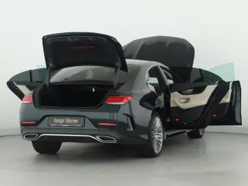MERCEDES-BENZ CLS 300 d 4M  AMG Leder Burmester Stan…