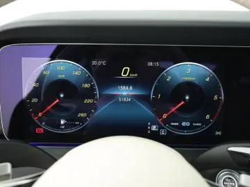 MERCEDES-BENZ CLS 300 d 4M  AMG Leder Burmester Stan…