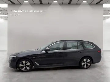 BMW 520i Touring Dig.Cockpit LED Shz. Tempom. Navi