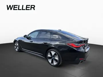 BMW i4 eDrive35 GC LiCPro Hifi KAM DAB Tempo GSD DA