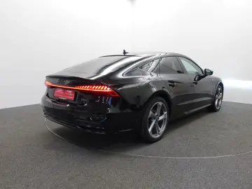 AUDI A7 Sportback 45 TFSI quattro S line PANO AHK B&O