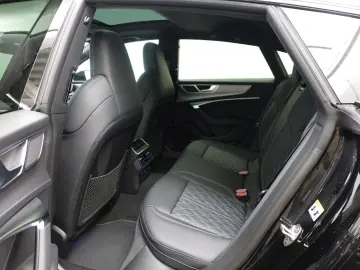 AUDI A7 Sportback 45 TFSI quattro S line PANO AHK B&O
