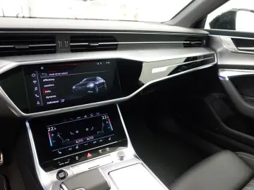 AUDI A7 Sportback 45 TFSI quattro S line PANO AHK B&O