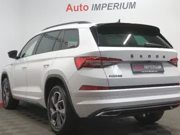 SKODA Kodiaq Sportline 2.0 TDI ACC PANO RFK AHK CANTON