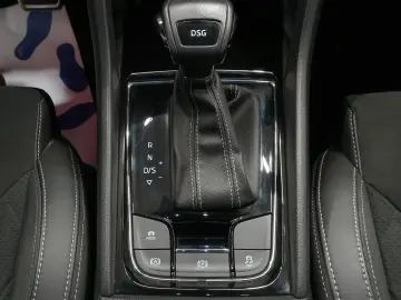 SKODA Kodiaq Sportline 2.0 TDI ACC PANO RFK AHK CANTON