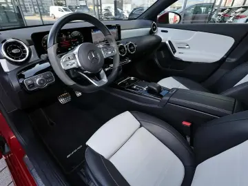 MERCEDES-BENZ A 250 e AMG KAMERA SPURHALTE MBUX CARP…
