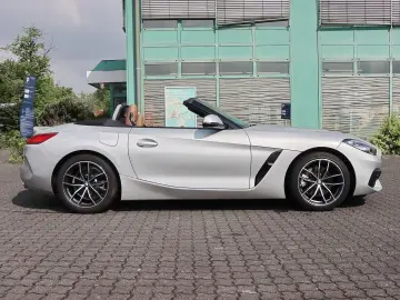 BMW Z4 Roadster 2.0i Sport Line LED 18  Leder