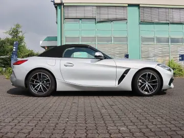 BMW Z4 Roadster 2.0i Sport Line LED 18  Leder