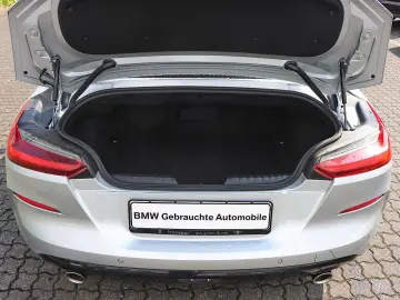 BMW Z4 Roadster 2.0i Sport Line LED 18  Leder