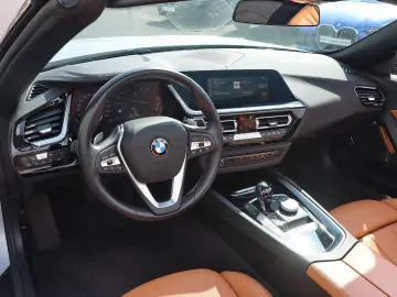 BMW Z4 Roadster 2.0i Sport Line LED 18  Leder