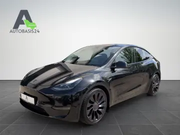 TESLA Model Y Performance Dual AWD  Gigafactory Berlin