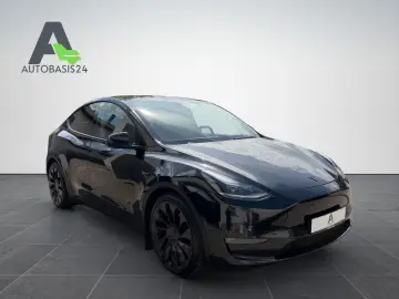 TESLA Model Y Performance Dual AWD  Gigafactory Berlin
