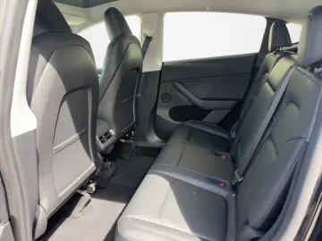TESLA Model Y Performance Dual AWD  Gigafactory Berlin