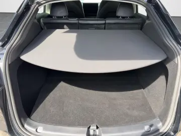 TESLA Model Y Performance Dual AWD  Gigafactory Berlin