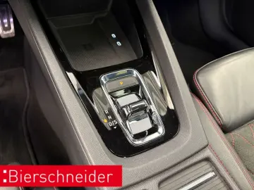SKODA Octavia Combi 2.0 TSI DSG RS MATRIX VIRTUAL 19 P