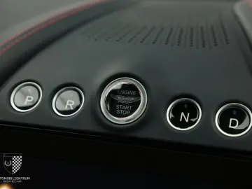ASTON MARTIN DBX 707 FullCarbon SportsSeat Panorama PPF