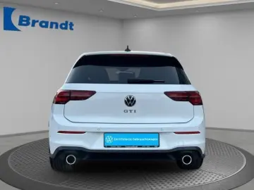 VW Golf VIII GTI 2.0 TSI DSG MATRIX PANO STANDH H&K