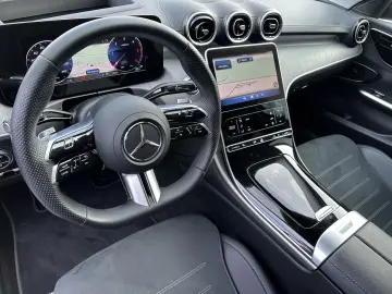 MERCEDES-BENZ C 200d AMG-Line NAV LED KAM HUD VCOCK …