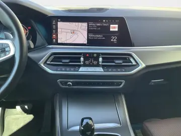 BMW X5 xDrive30d ACC AHK Head-Up Sportsitze
