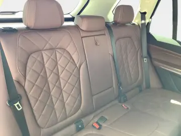 BMW X5 xDrive30d ACC AHK Head-Up Sportsitze