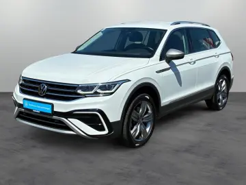 VW Tiguan Allspace Elegance 2.0TDI 4M DSG  AHK  RFK
