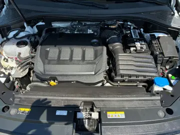 VW Tiguan Allspace Elegance 2.0TDI 4M DSG  AHK  RFK