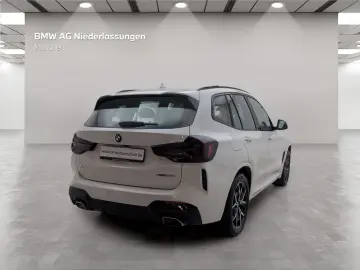 BMW X3 xDrive30i Sportp. Dig.Cockpit Laser AHK Shz.