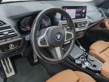 BMW X3 xDrive30i Sportp. Dig.Cockpit Laser AHK Shz.