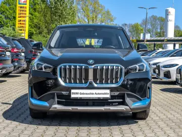 BMW iX1 xDrive30 HuD PA  Sportsitz LED DAB