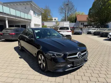MERCEDES-BENZ C 200 lim 4Matic MBUX Navi Ambi Rcam