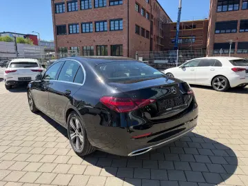 MERCEDES-BENZ C 200 lim 4Matic MBUX Navi Ambi Rcam