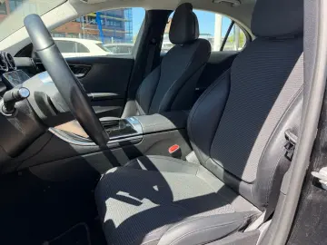 MERCEDES-BENZ C 200 lim 4Matic MBUX Navi Ambi Rcam