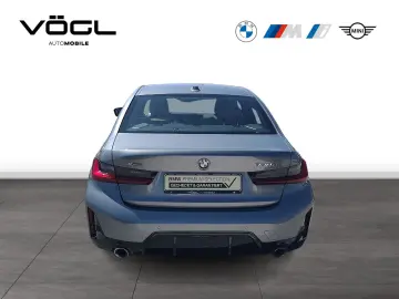 BMW 330d xDrive Limousine M Sportpaket Glasdach AHK