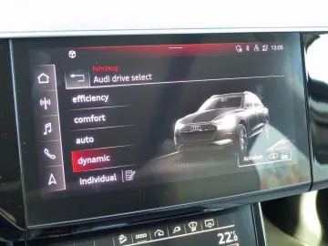 AUDI e-tron 55 quattro 300 KW S line  LED PDC B&O
