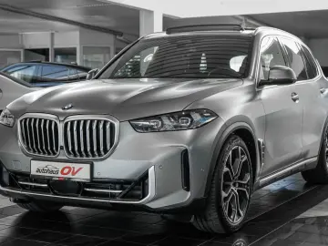 BMW X5 30xd Individual 3xTV ACC 2xAchs Luft Pano SKY