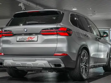 BMW X5 30xd Individual 3xTV ACC 2xAchs Luft Pano SKY
