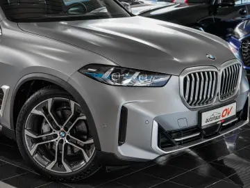 BMW X5 30xd Individual 3xTV ACC 2xAchs Luft Pano SKY